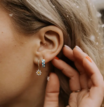 Checkered Hoop Earring - high quality gold filled image 14