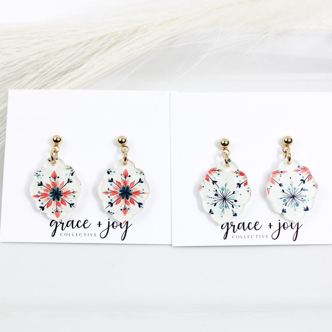 Retro Watercolor Snowflake Scalloped Earrings - Dangle image 2