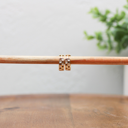 Checkered Hoop Earring - high quality gold filled image 6