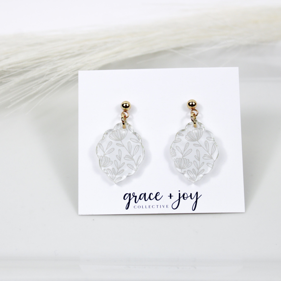 Scalloped Wildflower Floral Earrings
