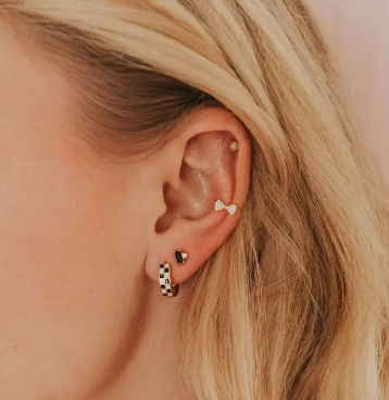 Checkered Hoop Earring - Silver