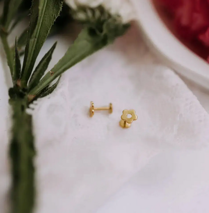 Flower Flat Back Studs