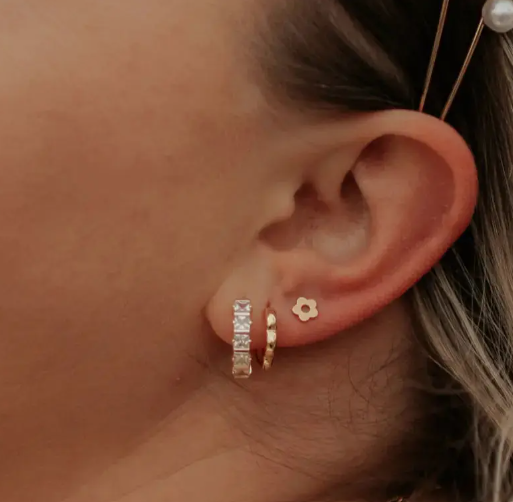 Flower Flat Back Studs