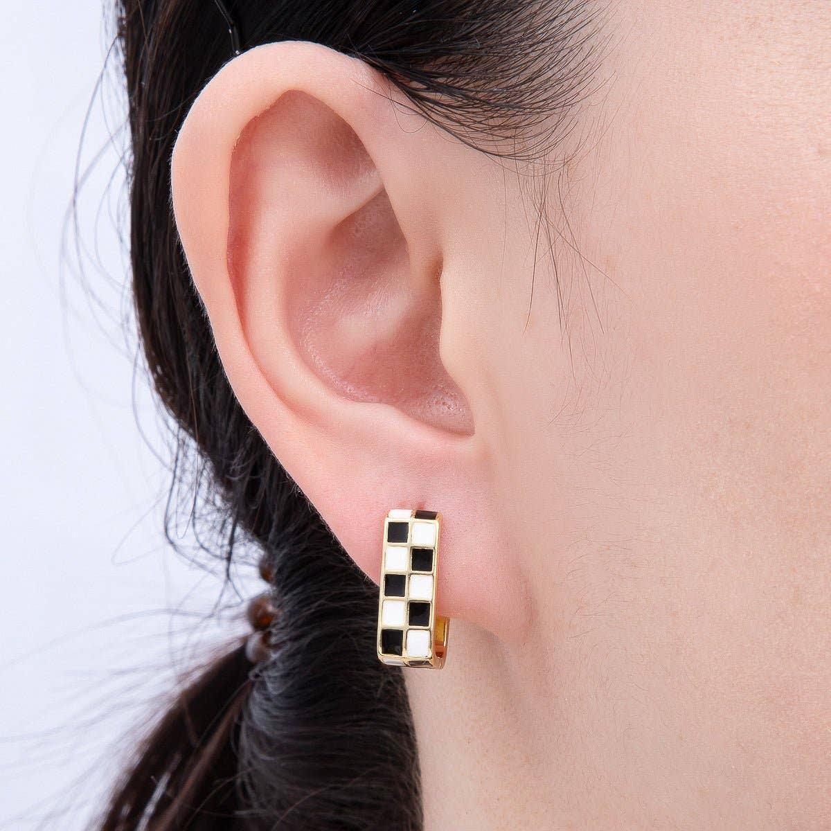 Checkered Enamel Square Huggie Earrings