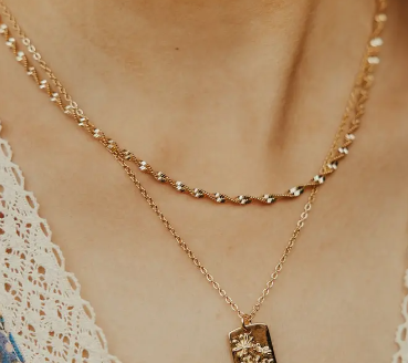Amelia Twist 16" Necklace -Gold Filled image 0